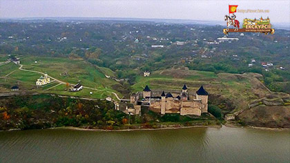 Загальний вигляд на Хотинсий замок
